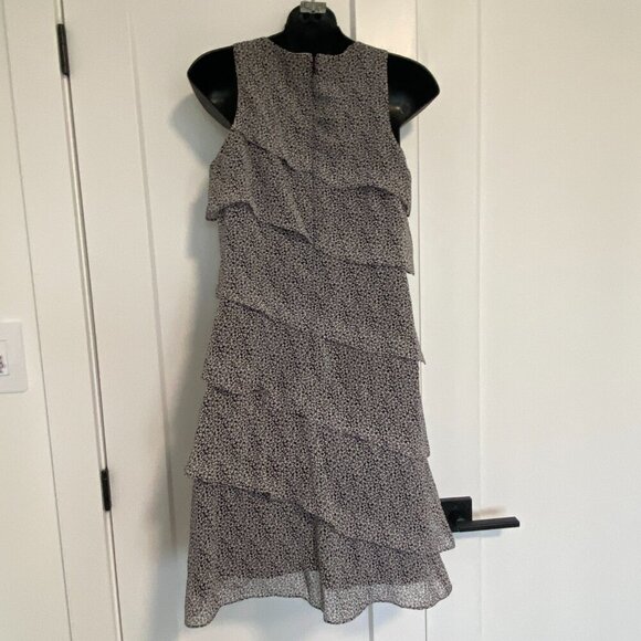 CJ Christopher& Banks Tiered Ruffle Layered Sleeveless Short Dress Size 4 - Picture 5 of 7